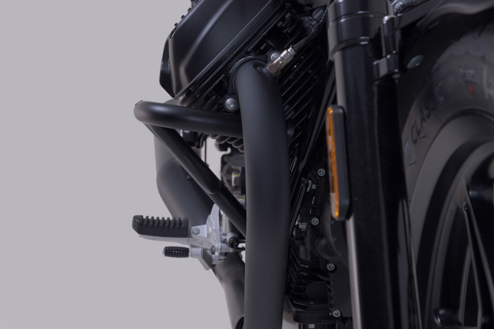 Crash bar Black. Moto Guzzi V7/V9 models.