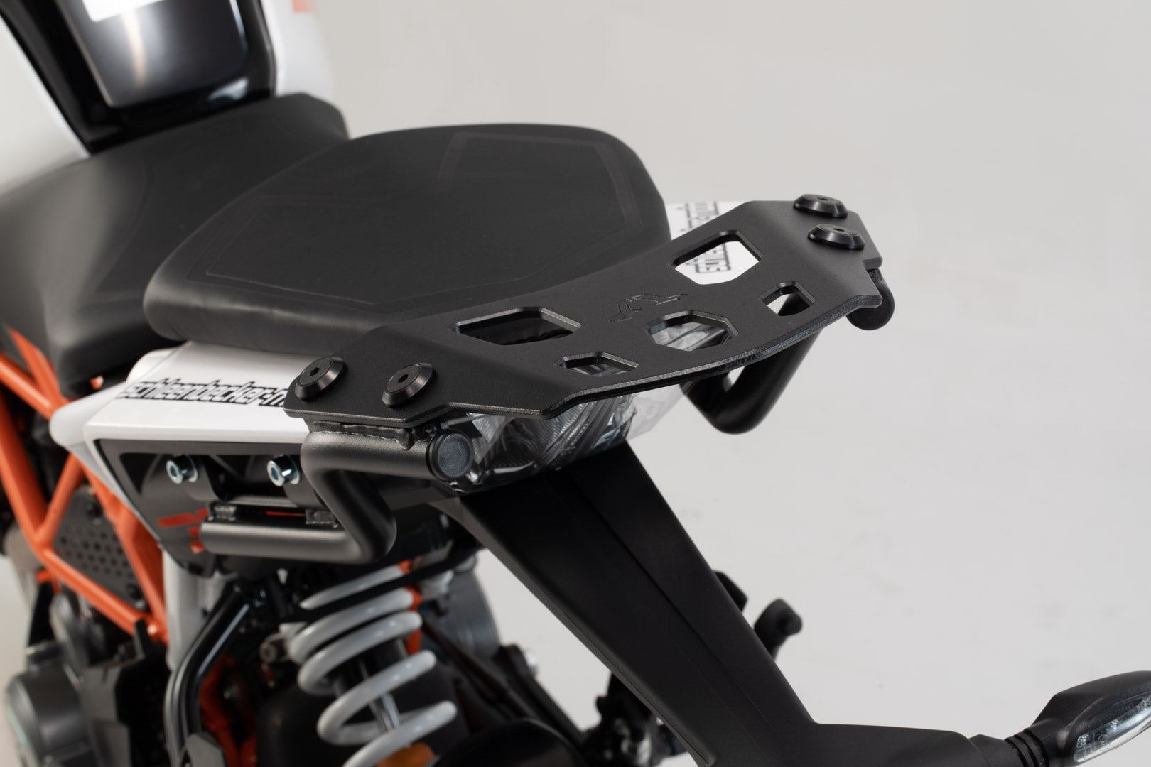 Street-Rack KTM 125 / 390 Duke (17-) Black