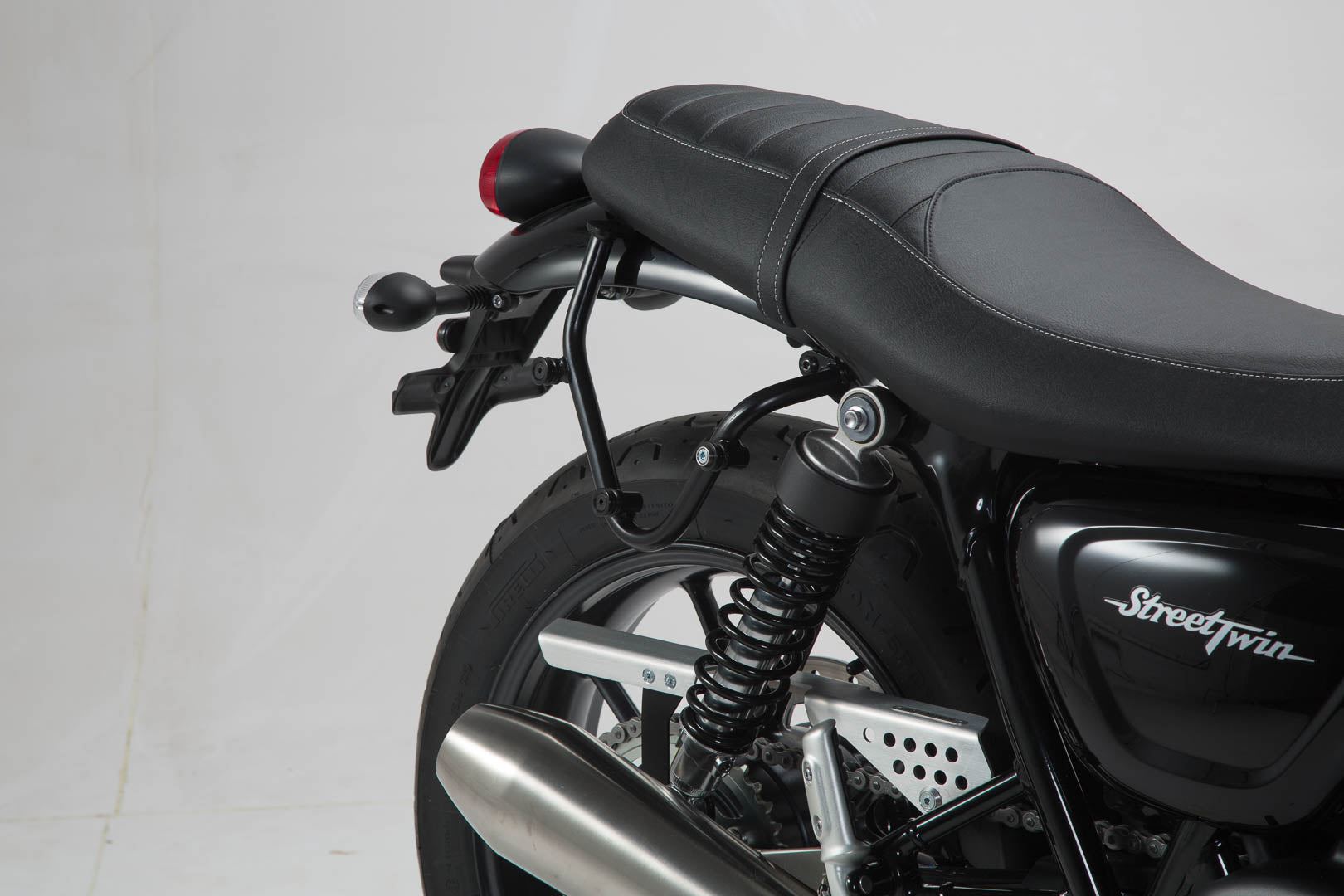 SLC Side Carrier Right Triumph Street Twin / Cup 900, Thruxton TFC