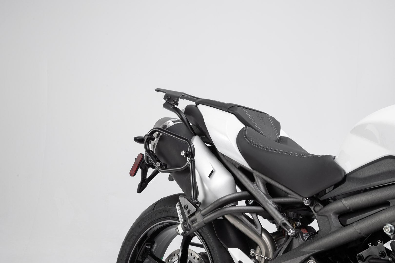 URBAN ABS Side Case System 2x 16,5 litre Triumph Speed Triple 1050 (18-)