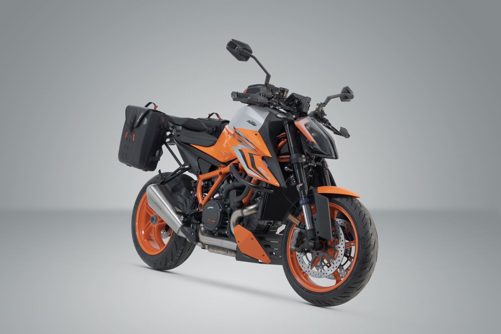 SysBag WP M/M system KTM 1290 Super Duke R / Evo (19-)