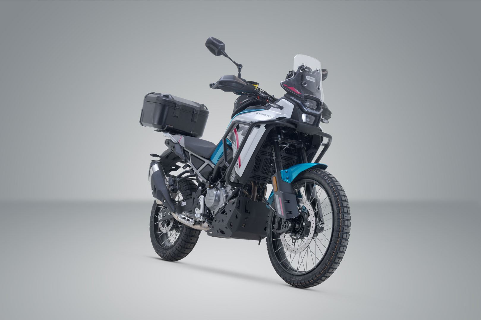 DUSC L top case system Black. 41 l. CFMoto 450MT (23-).