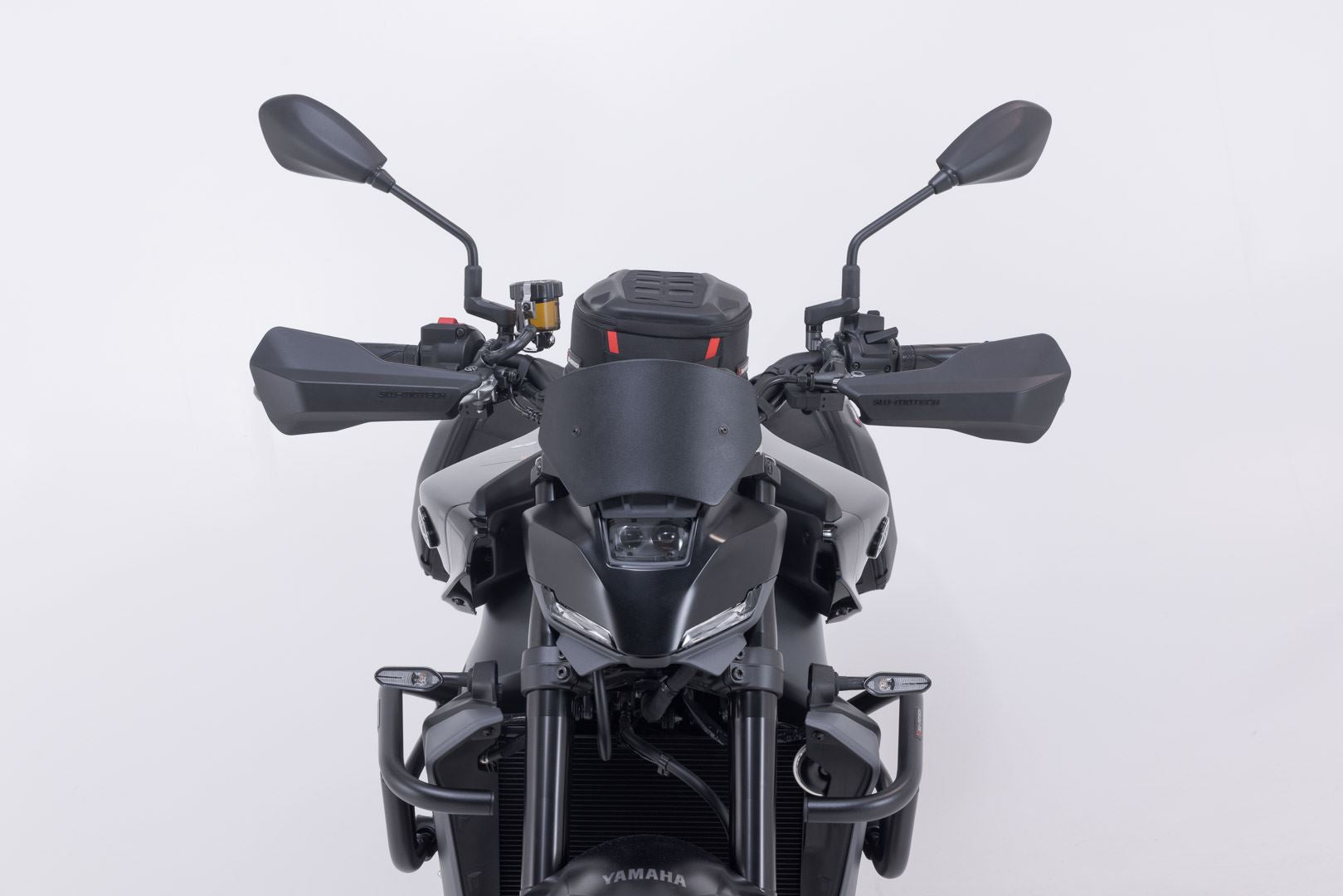 Sport handguard kit Black. Yamaha MT-09 (23-).