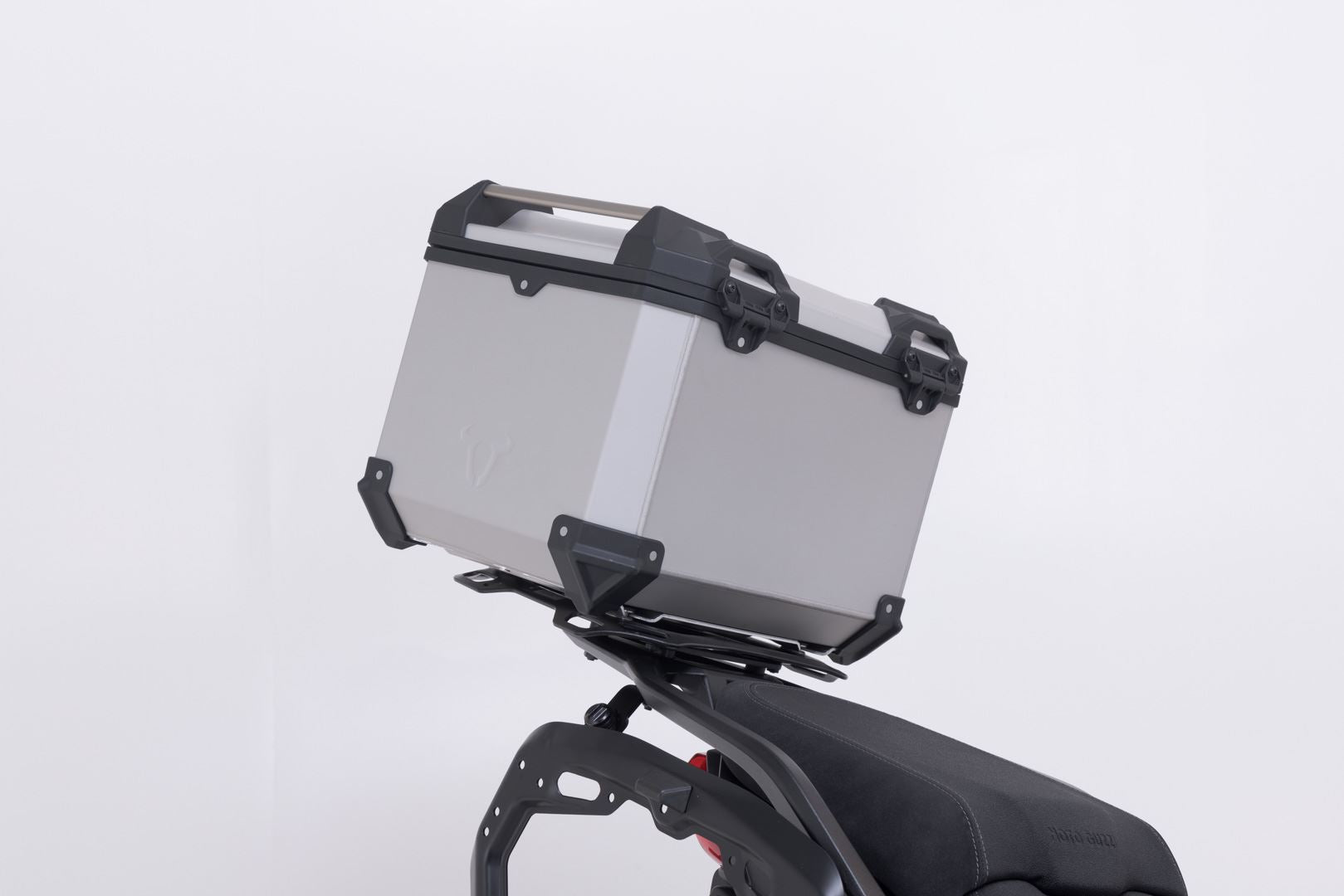 TRAX ADV top case system Silver. Moto Guzzi Stelvio (23-).