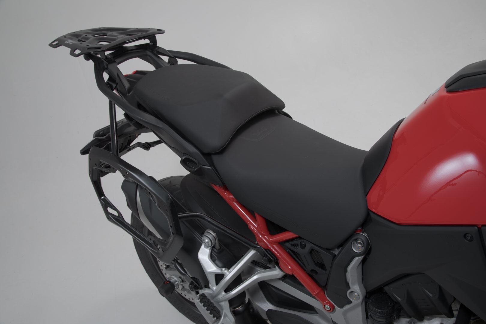 Adventure set luggage US-model Silver. Ducati Multistrada V4 (20-).