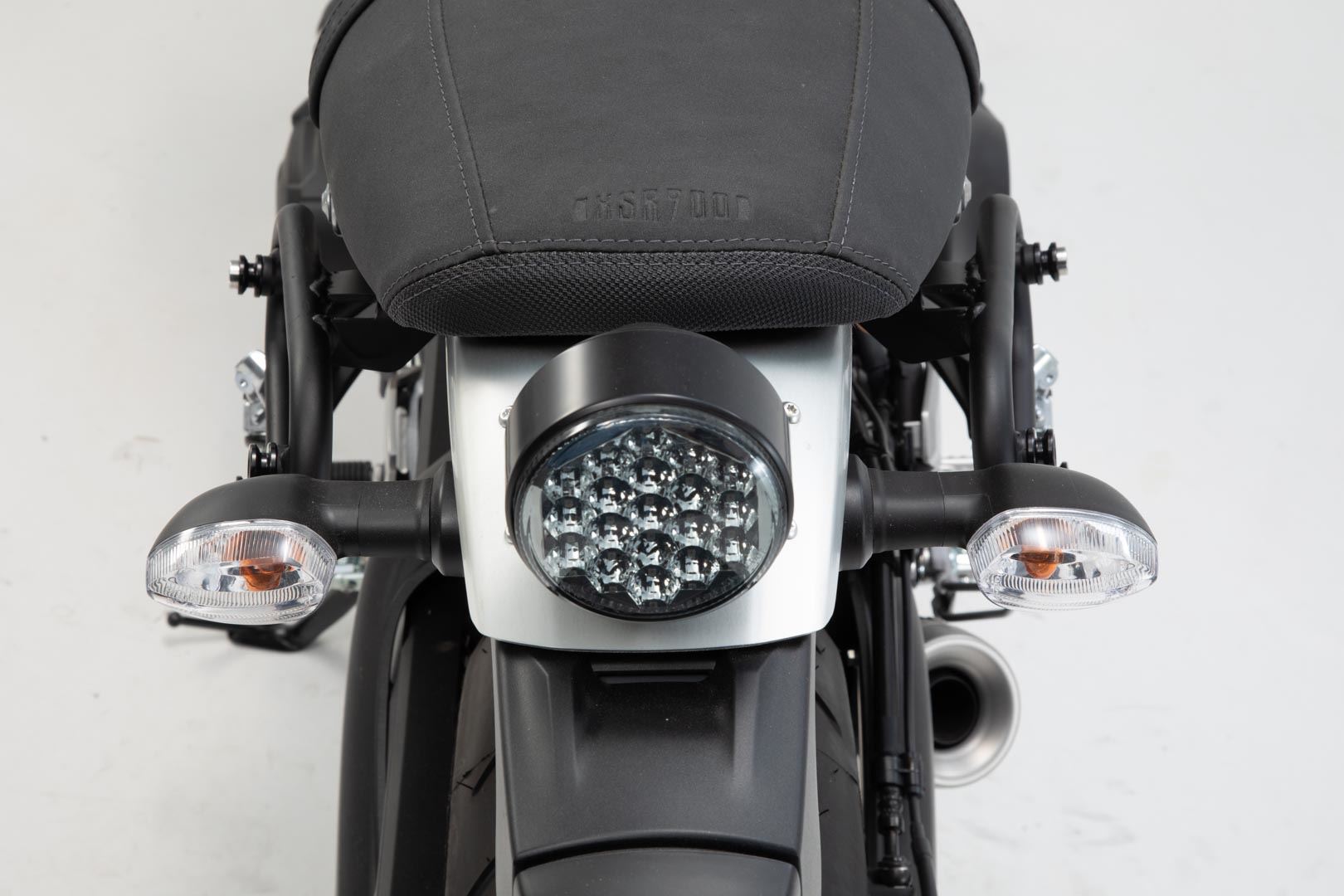 SLC Side Carrier Left Yamaha XSR900 (15-) / Abarth (17-)